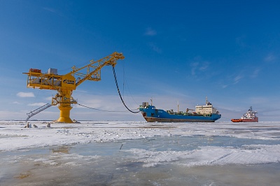 Началась отгрузка ямальской нефти через морской терминал «Ворота Арктики»